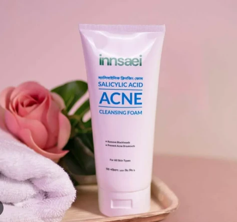innsaei Salicylic Acid Acne Solution Cleansing Foam